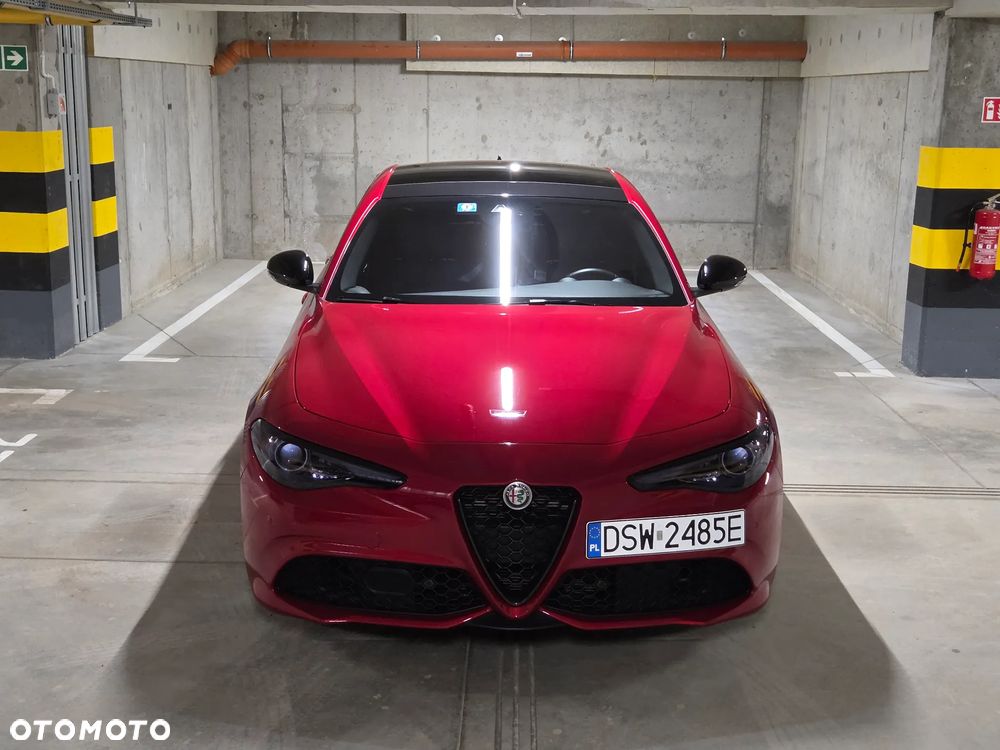 Alfa Romeo Giulia 2.0 Turbo 16V AT8 Veloce - 9