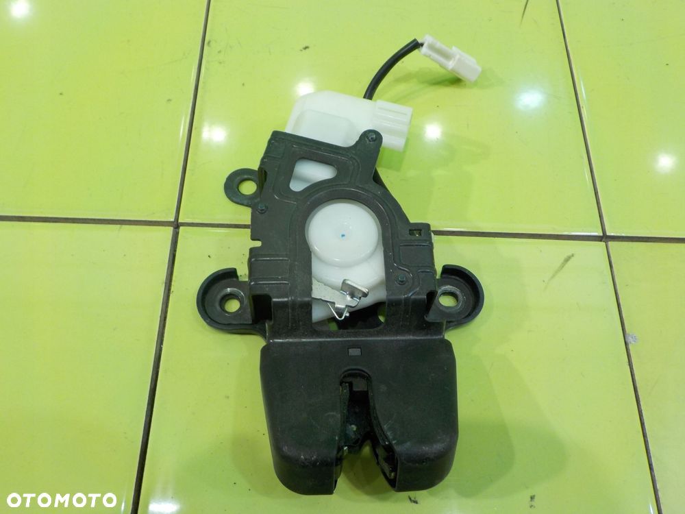 HONDA INSIGHT II 10r 5D zamek klapy tyl - 1