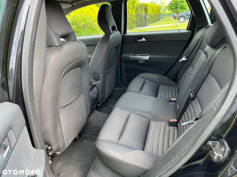 Volvo V50 1.6D DPF DRIVe Kinetic - 6