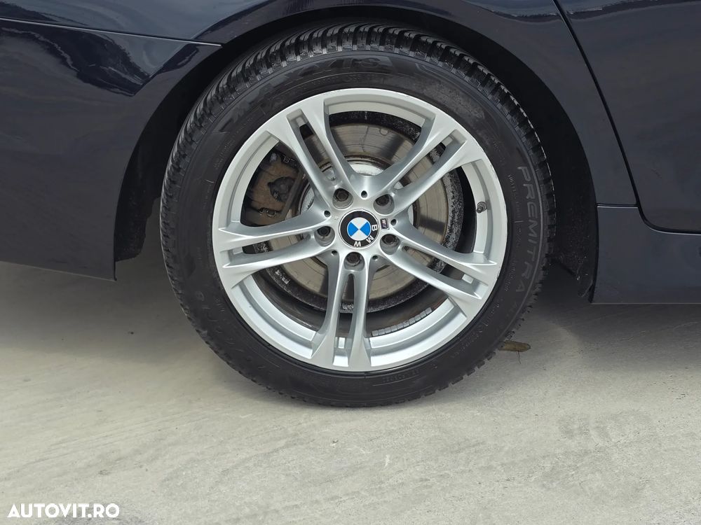BMW Seria 5 525d xDrive Sport-Aut. Luxury Line - 16