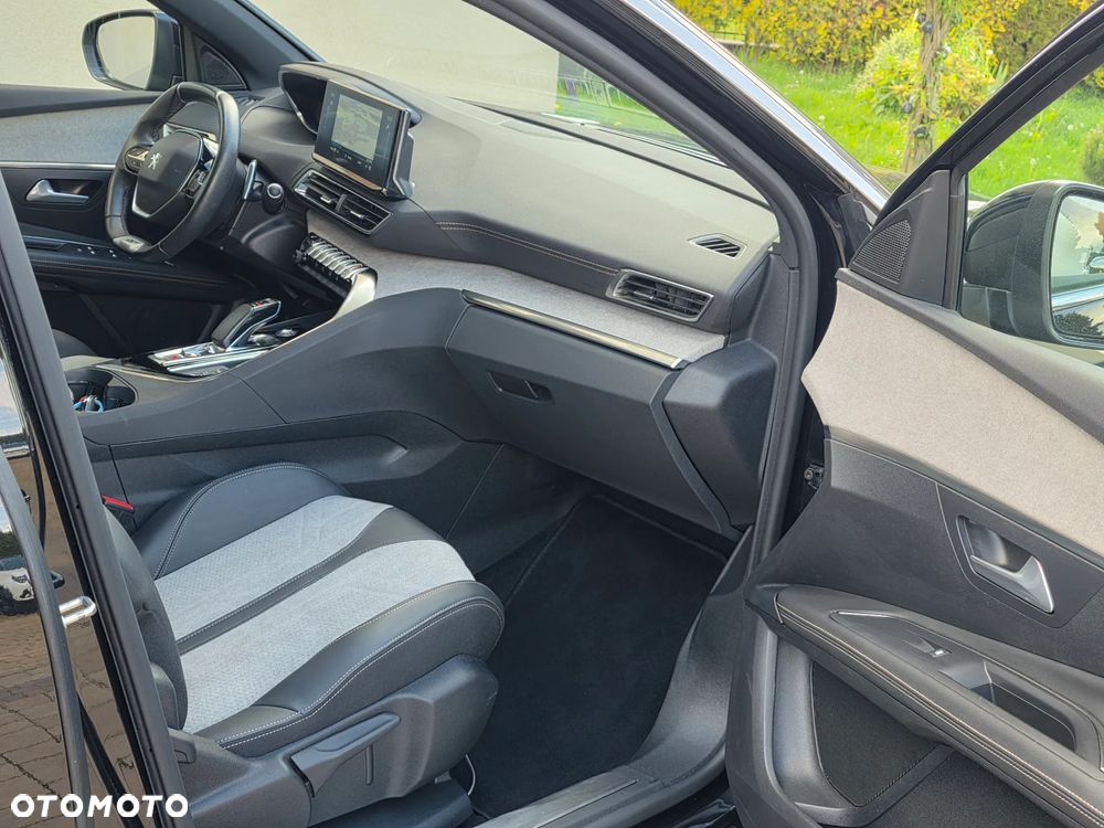 Peugeot 3008 1.6 PureTech HYbrid GT S&S EAT8 - 29