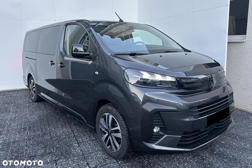 Peugeot Traveller - 2