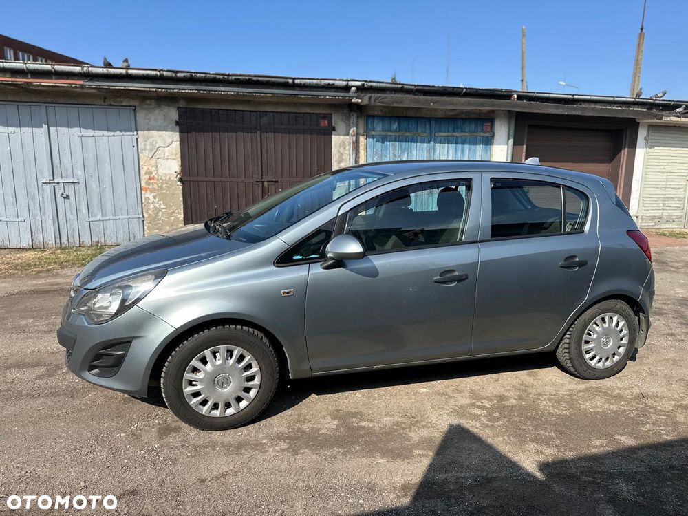 Opel Corsa - 2