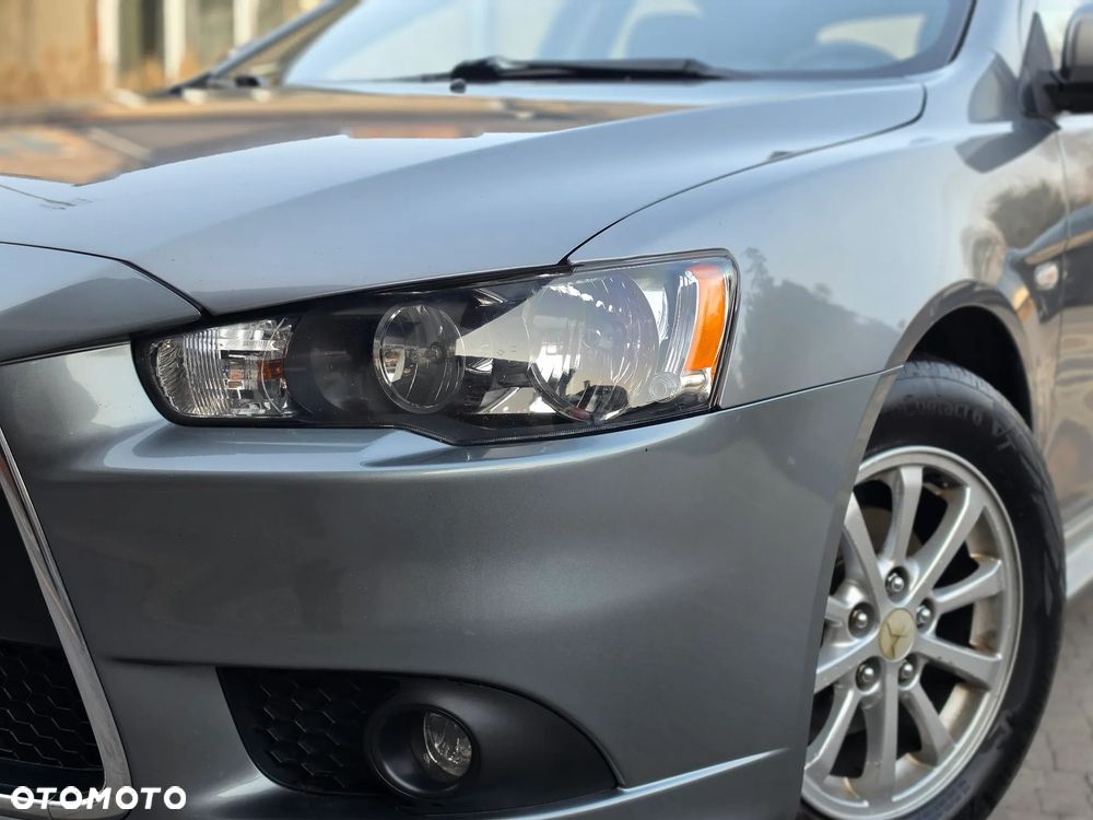 Mitsubishi Lancer - 5