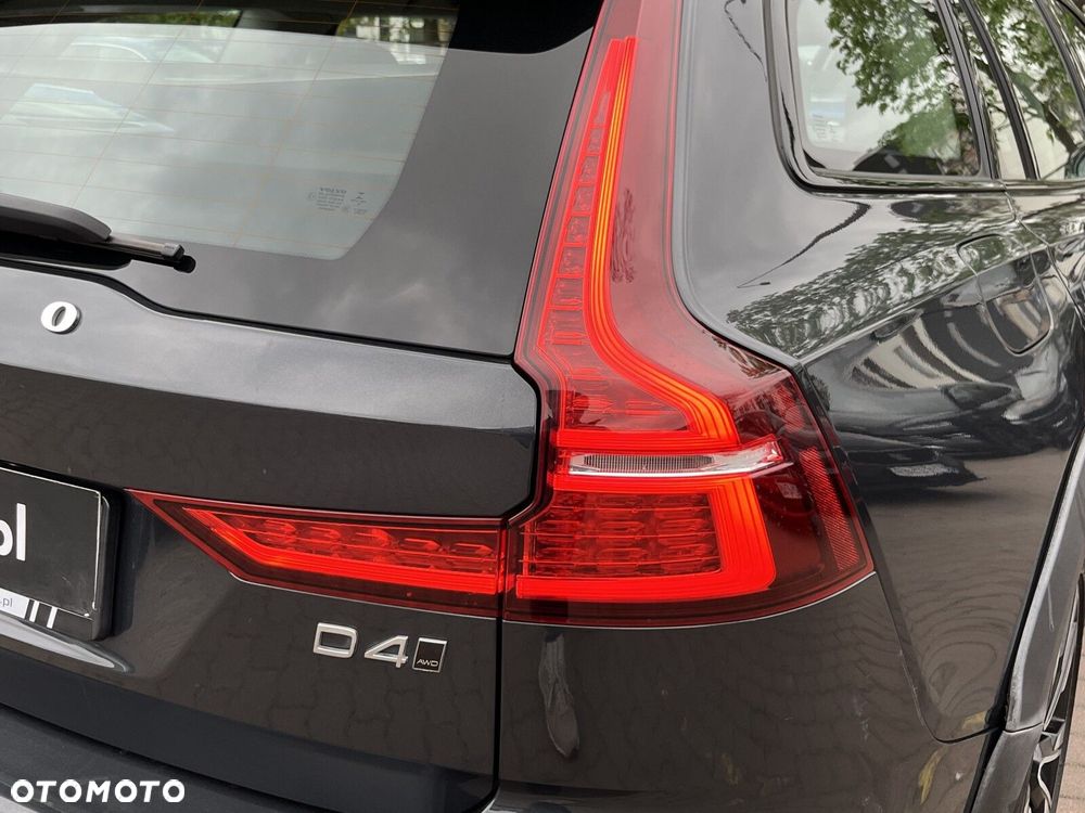 Volvo V60 D4 SCR AWD - 40