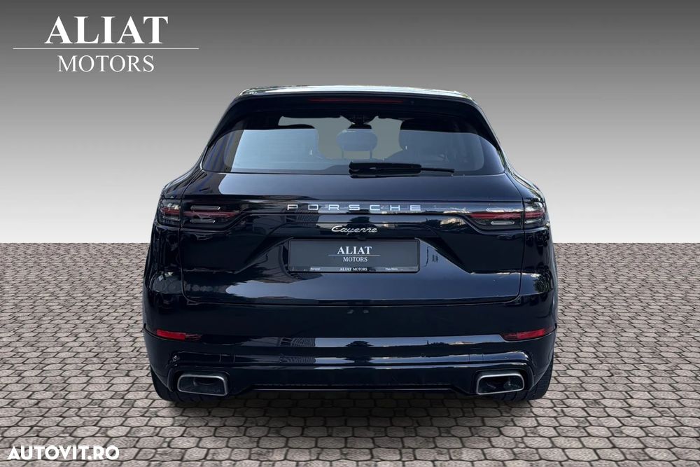 Porsche Cayenne E-Hybrid Tiptronic S - 8