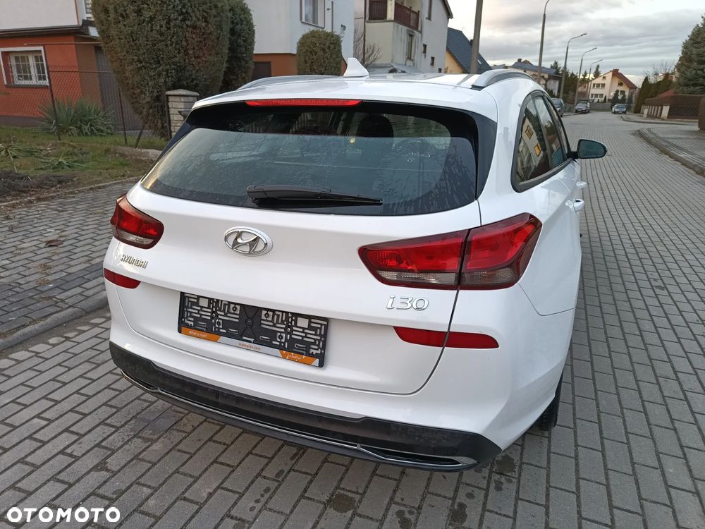 Hyundai i30 1.0 T-GDI Advantage - 11