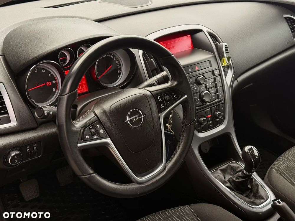 Opel Astra 1.6 Essentia EU6 - 9