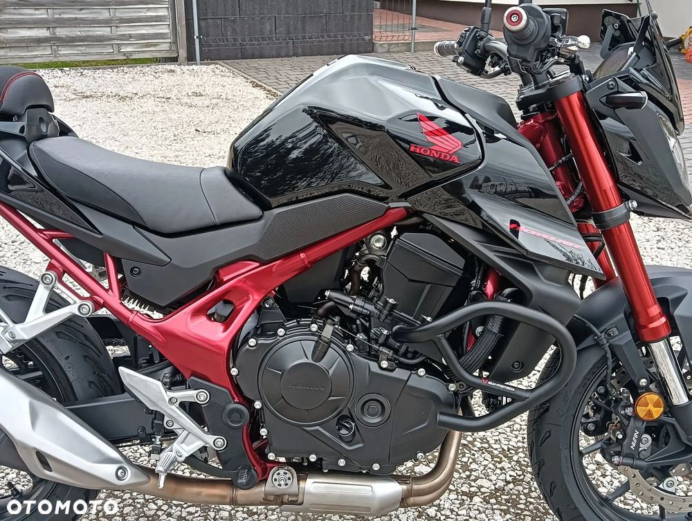 Honda Hornet - 21