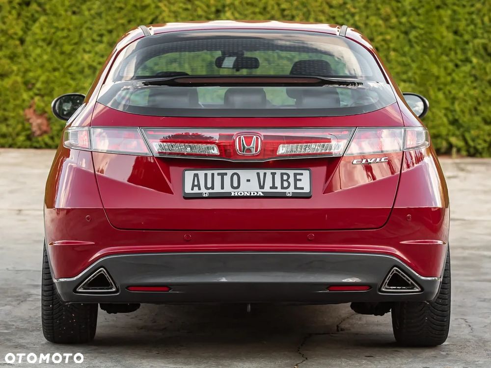 Honda Civic 1.8i-VTEC Sport - 11