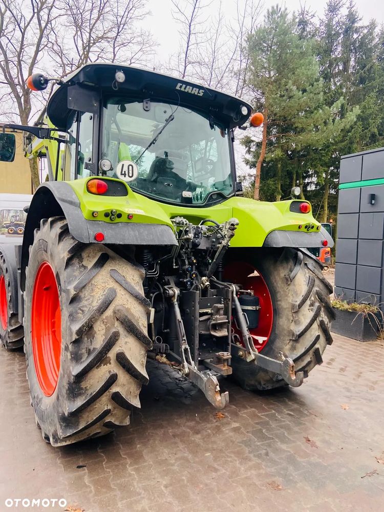 Claas Arion 620 - 8