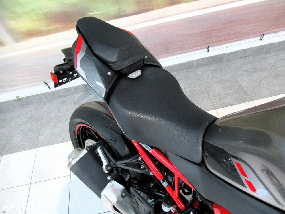 Kawasaki Z 900 - 26