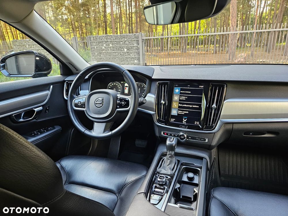 Volvo V90 T5 Momentum - 33