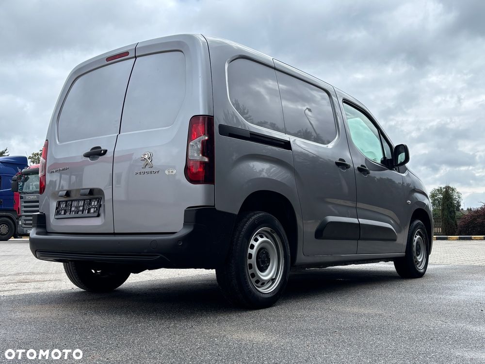 Peugeot Partner - 13