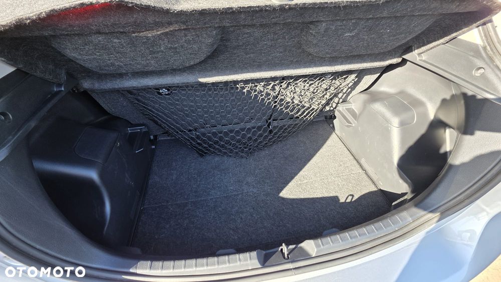 Toyota Yaris 1.5 Premium - 16