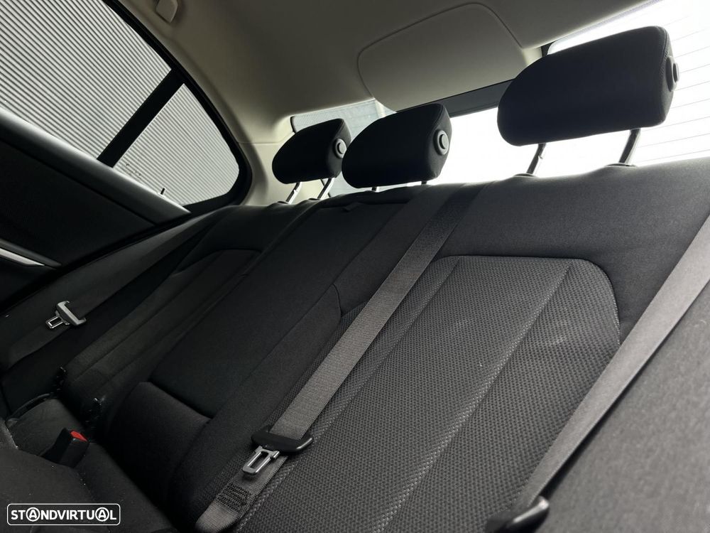 BMW 330 e Corporate Edition Auto - 9