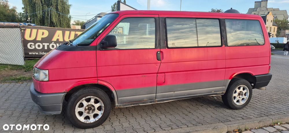 Volkswagen Multivan D - 9