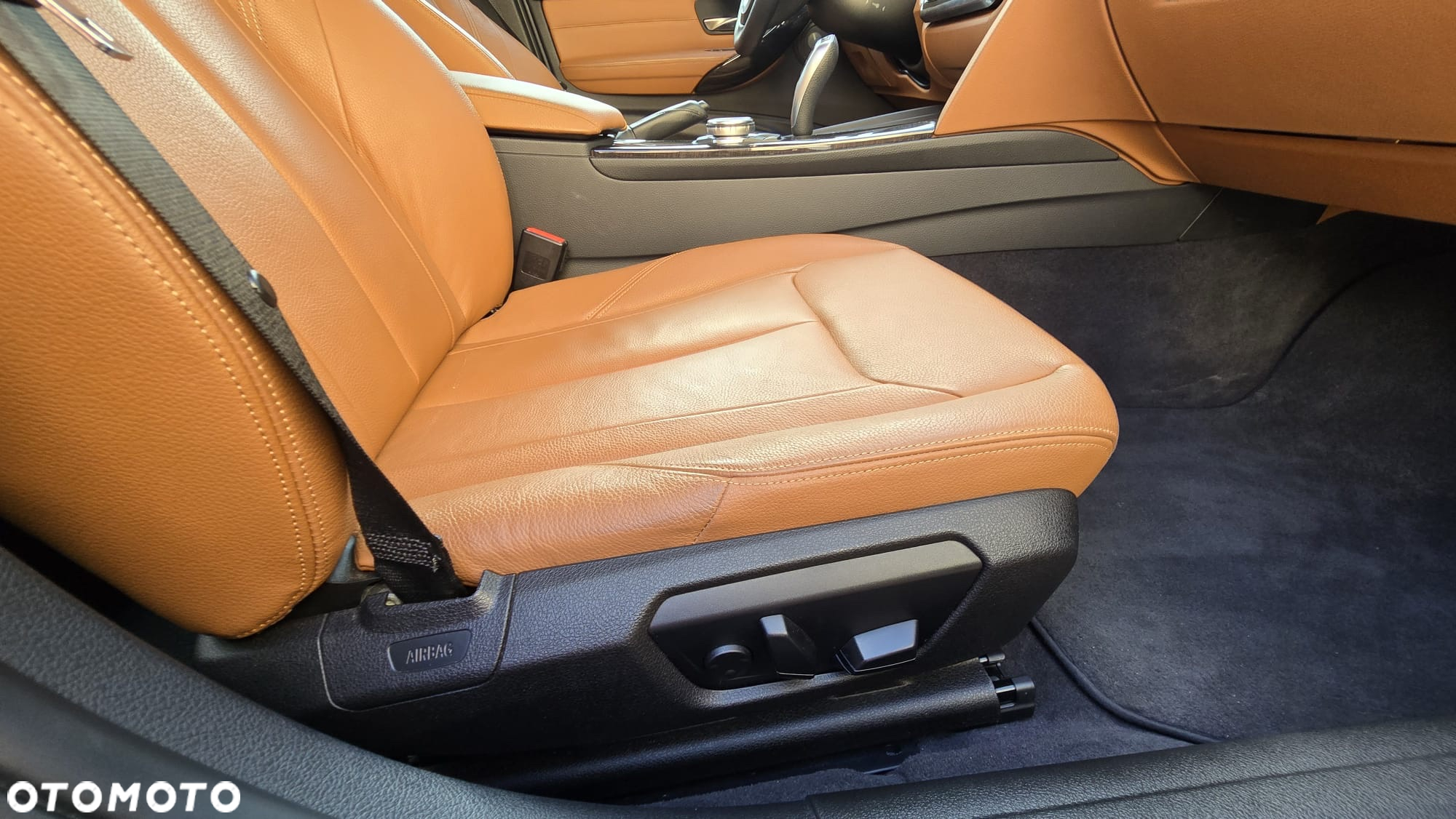 BMW Seria 3 335i xDrive Luxury Line - 18