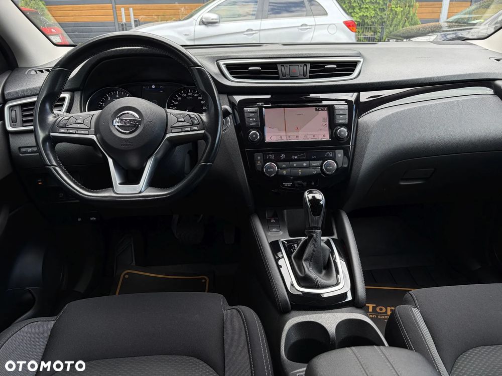 Nissan Qashqai 1.3 DIG-T DCT N-CONNECTA - 32