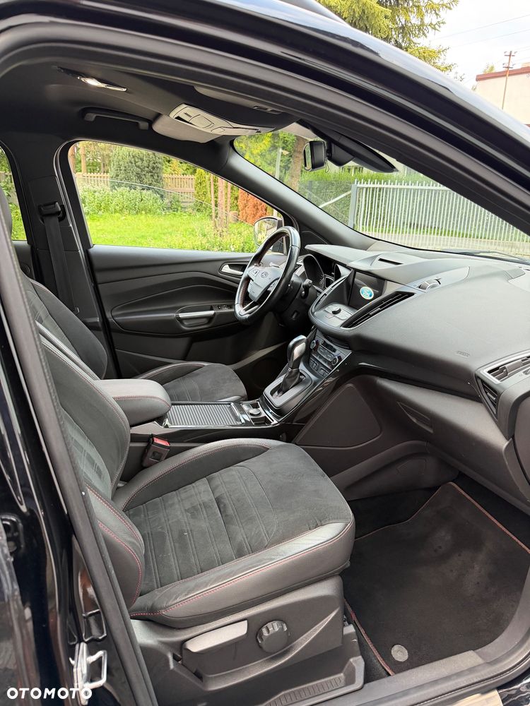 Ford Kuga 2.0 TDCi AWD ST-Line - 20