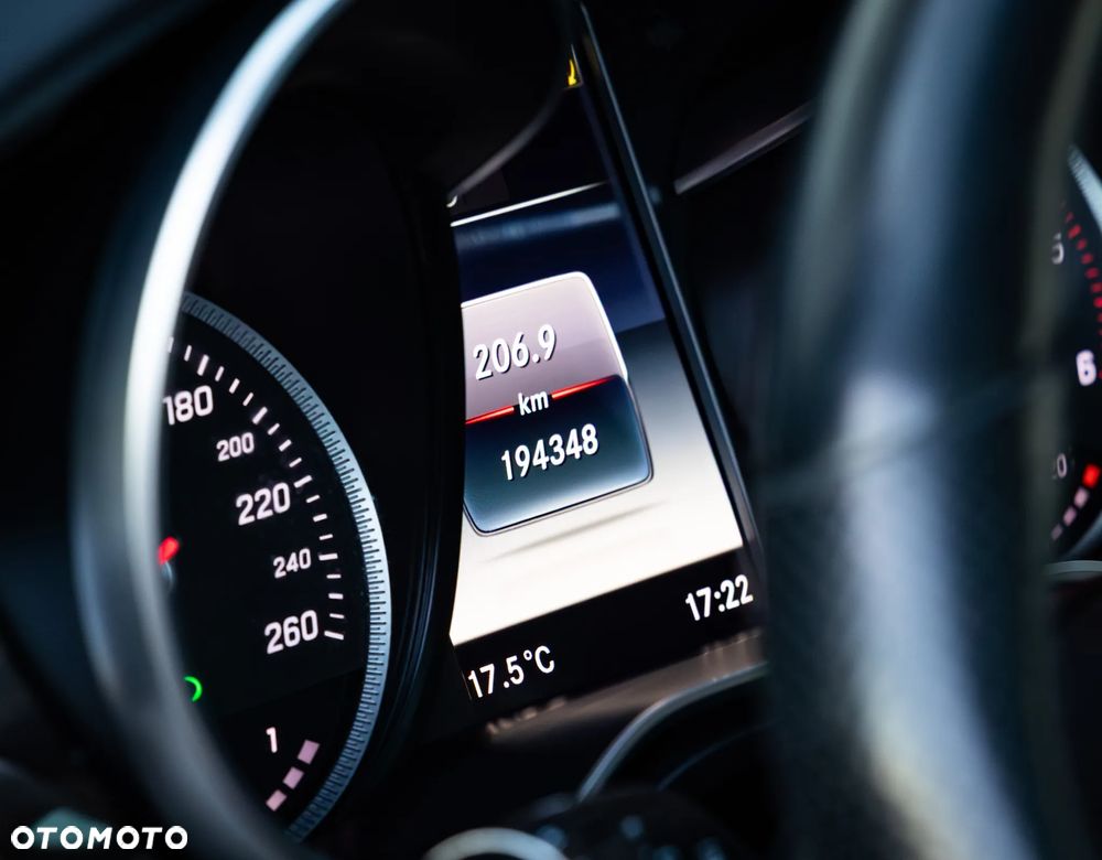 Mercedes-Benz Klasa V 250 d 4-Matic 7G-Tronic (d³ugi) - 19