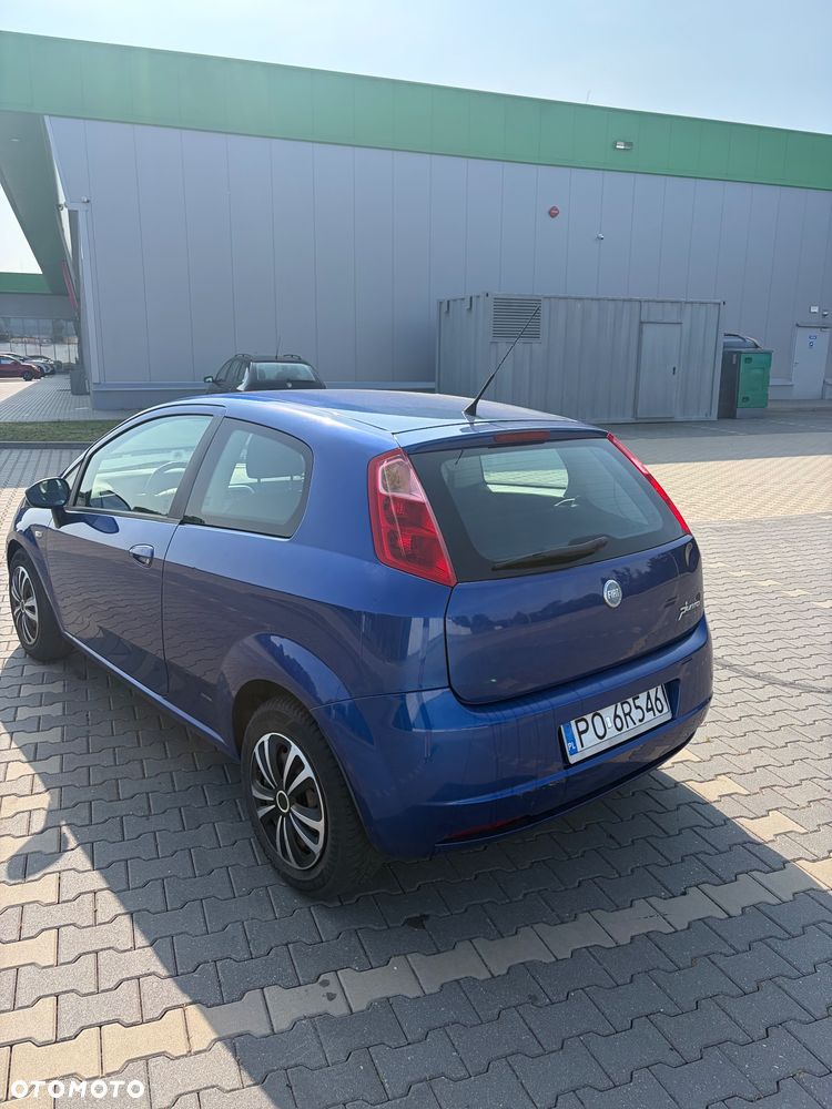Fiat Punto 1.2 8V Active - 4