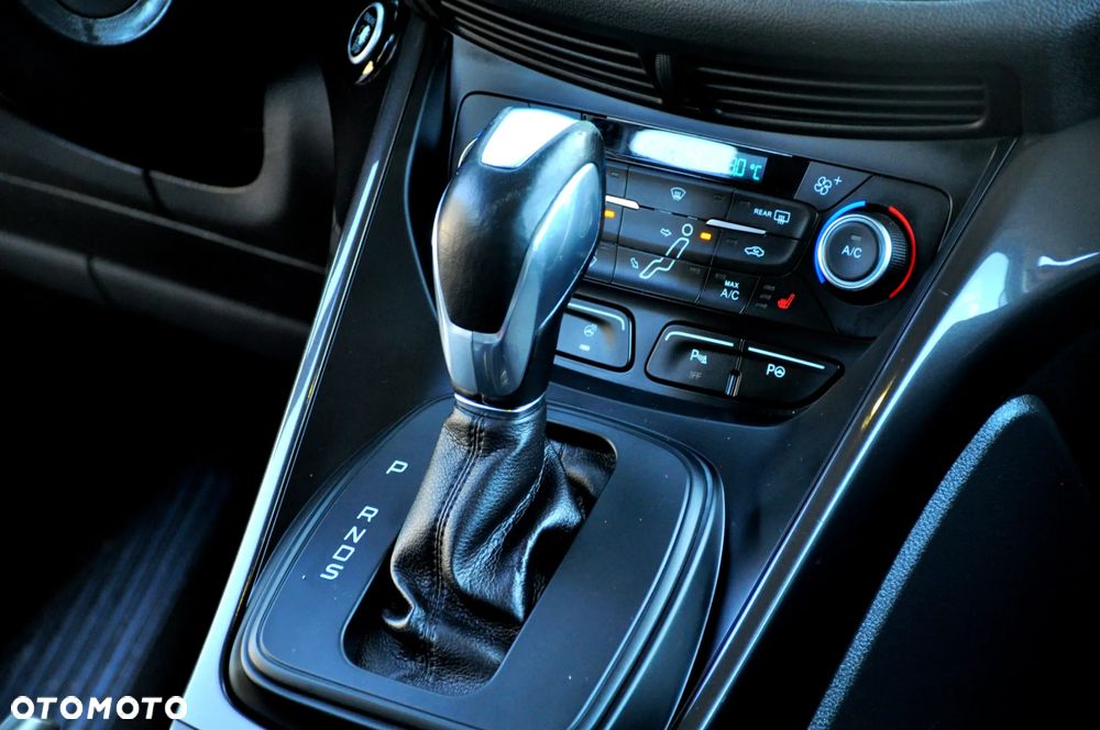 Ford C-MAX 2.0 TDCi Start-Stop-System Titanium - 35