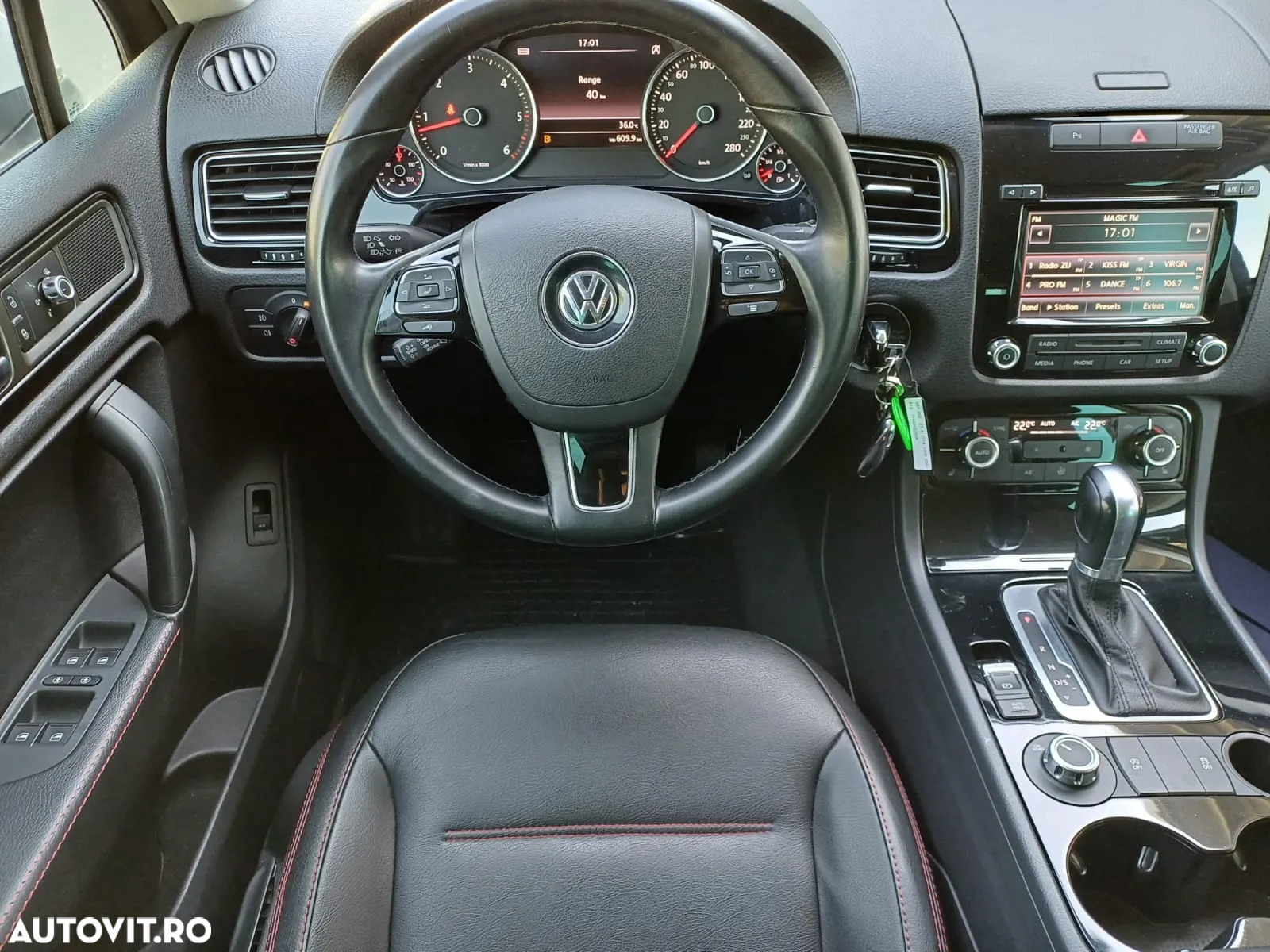 Volkswagen Touareg 3.0 V6 TDI BMT - 13