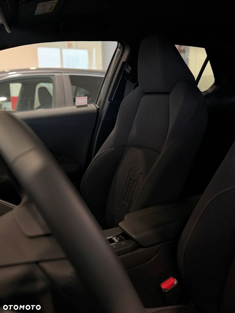 Toyota C-HR 2.0 PHEV Dynamic Force Style - 3