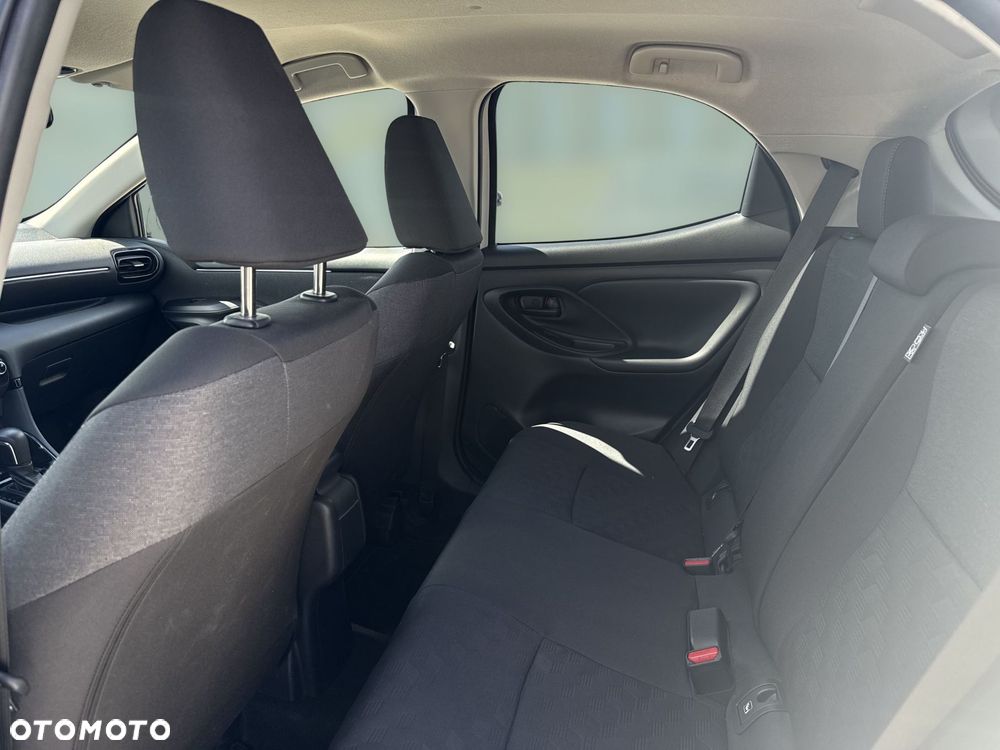 Toyota Yaris Hybrid 1.5 Style - 10
