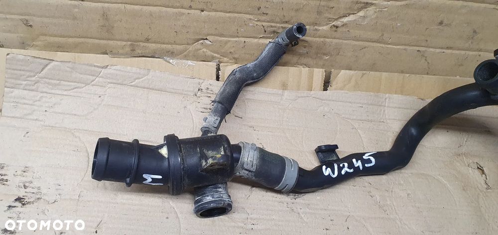 Rura wąż przewód wody Mercedes B-Klasa W245 2.0 CDI A6402000515 A6402032182 - 4