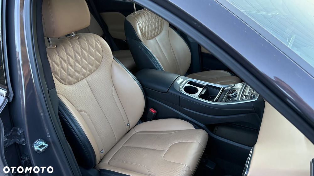 Hyundai Santa Fe 1.6 T-GDI HEV Platinum 4WD - 31