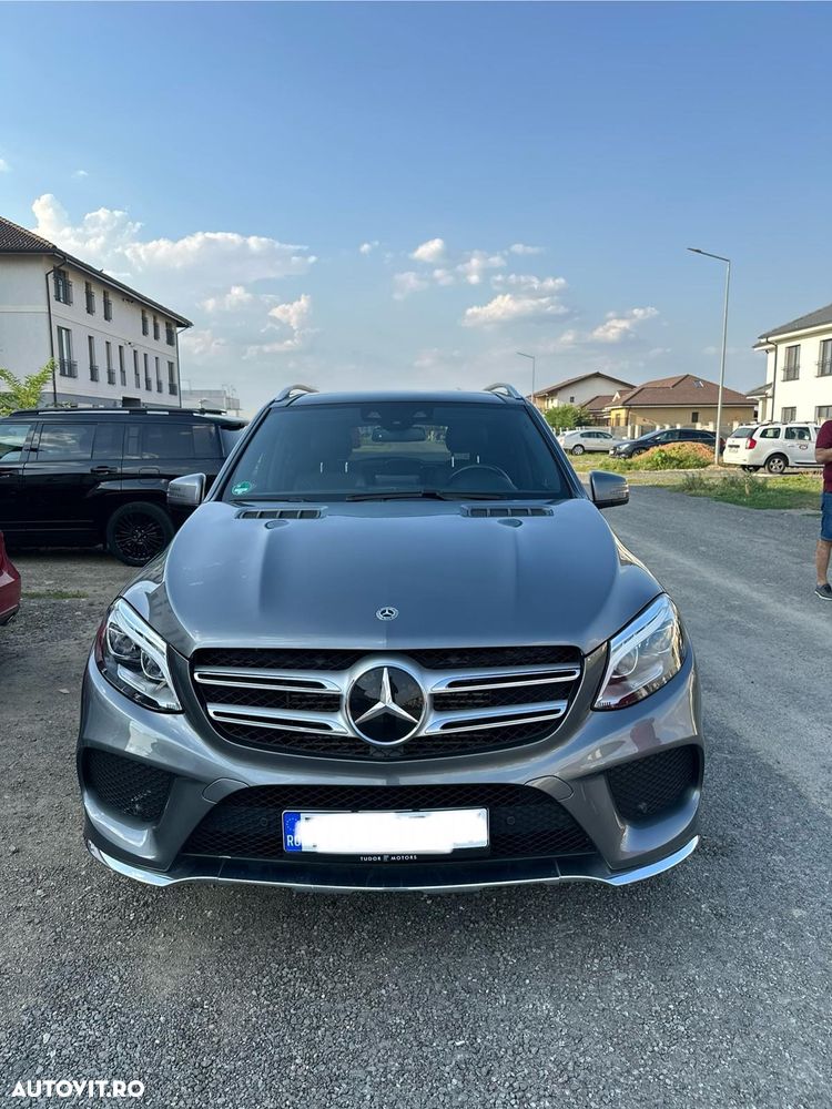 Mercedes-Benz GLE 250 d 4MATIC - 3