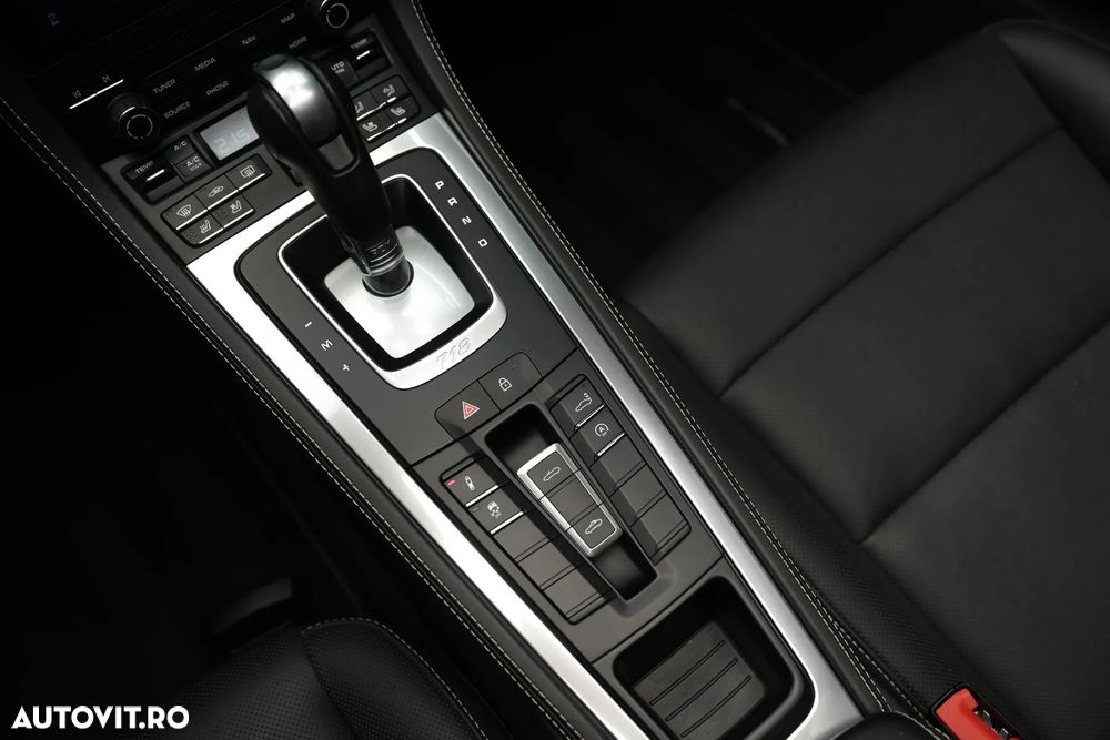 Porsche Boxster 718 PDK - 19