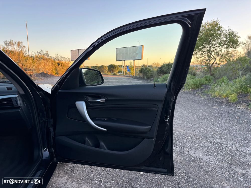 BMW 118 dA Line Sport - 21