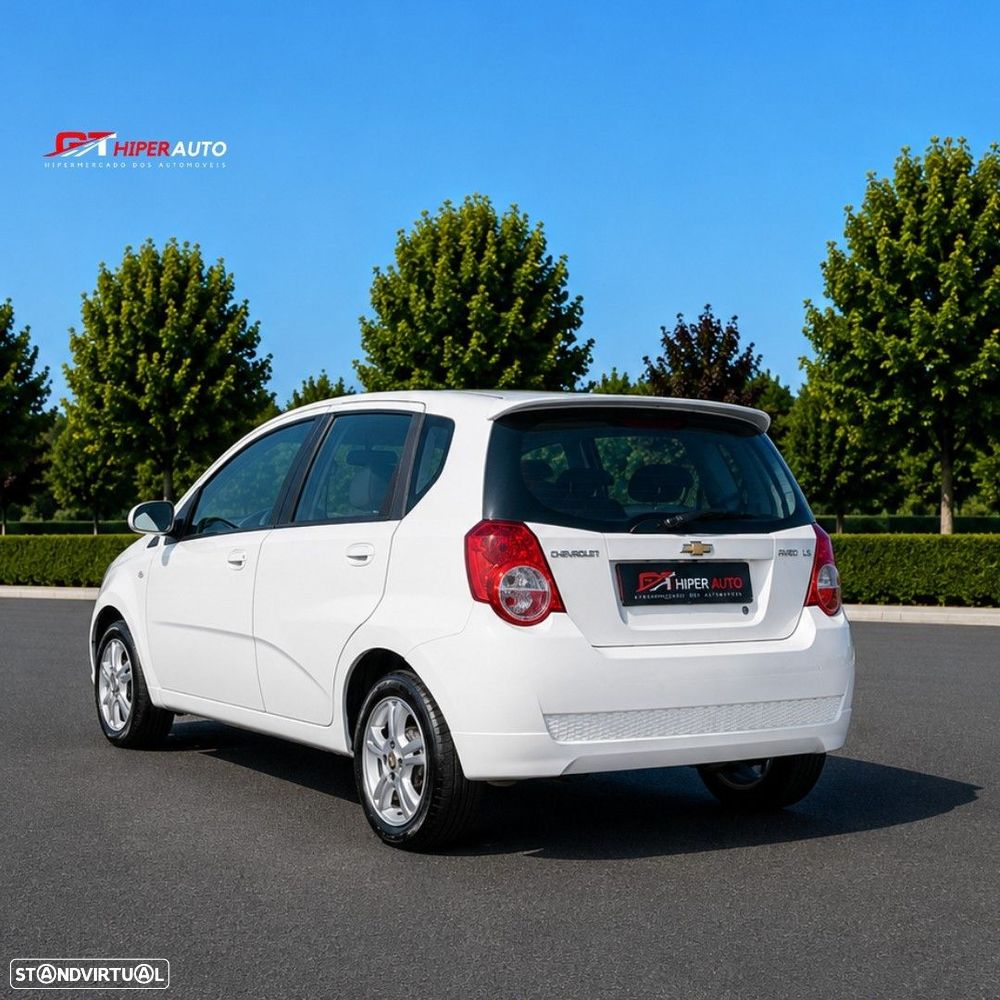 Chevrolet Aveo 1.2 L - 4
