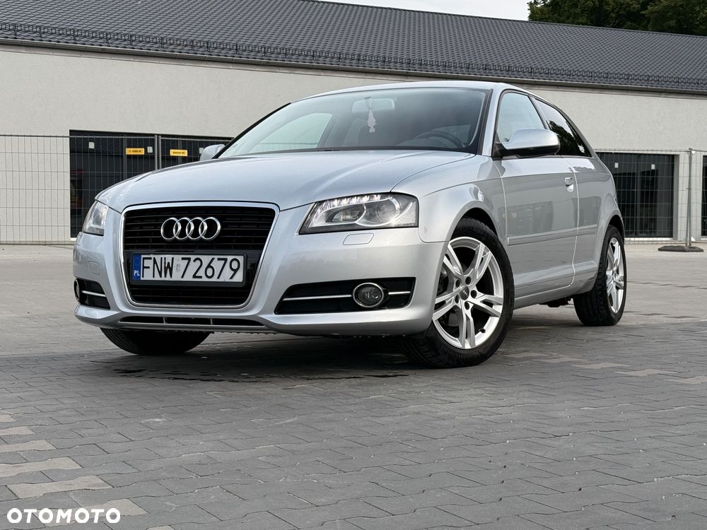 Audi A3 3-drzwiowe 1.4 TFSI Ambiente - 1