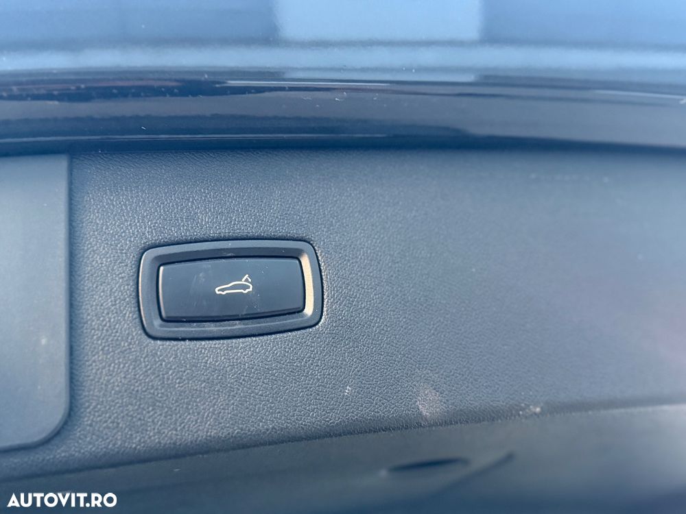 Porsche Cayenne - 23