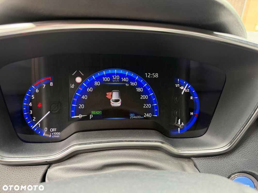 Toyota Corolla 2.0 Hybrid Executive - 16