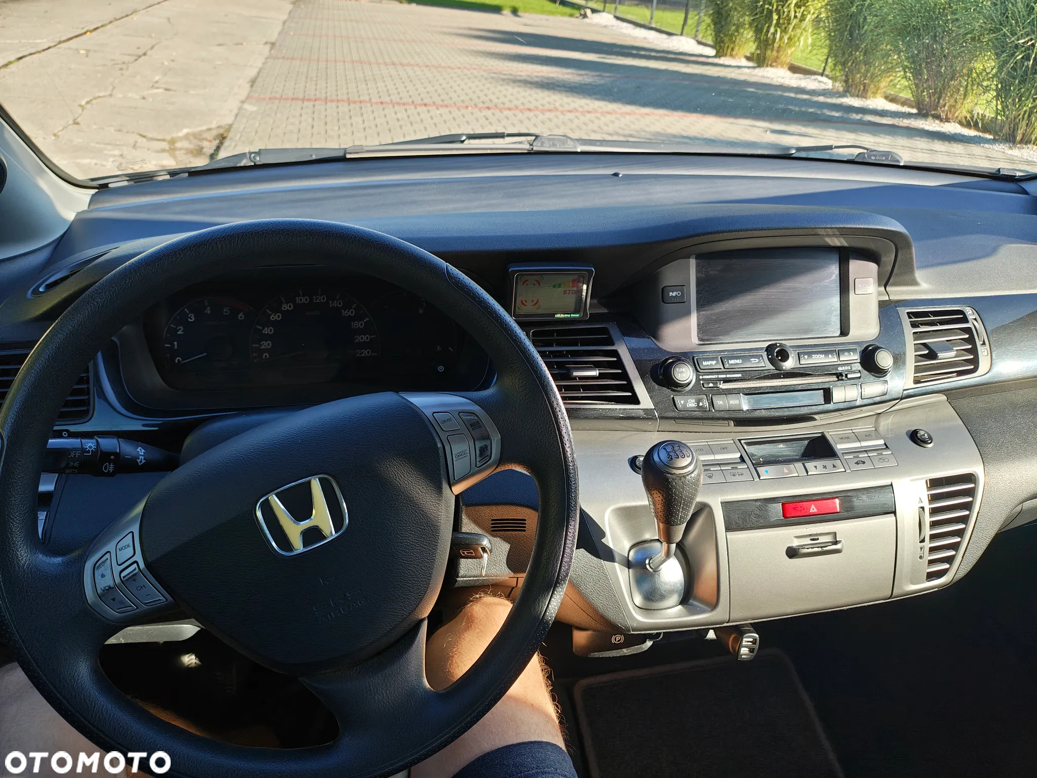 Honda FR-V 2.2 CTDi Comfort DPF - 9