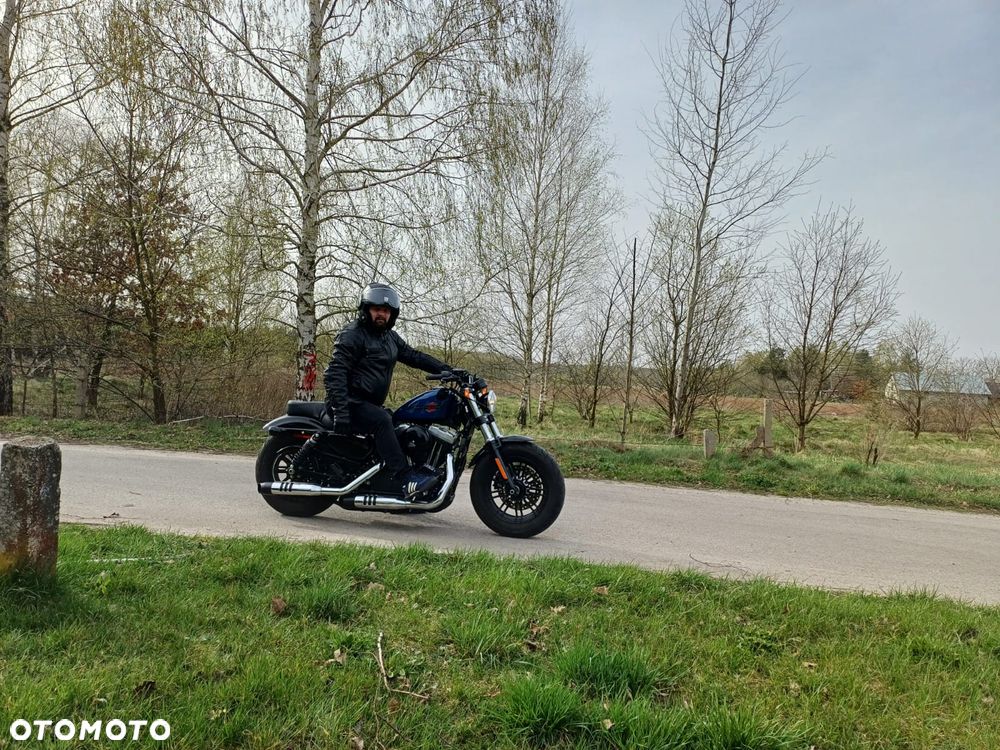 Harley-Davidson Sportster Forty-Eight - 10