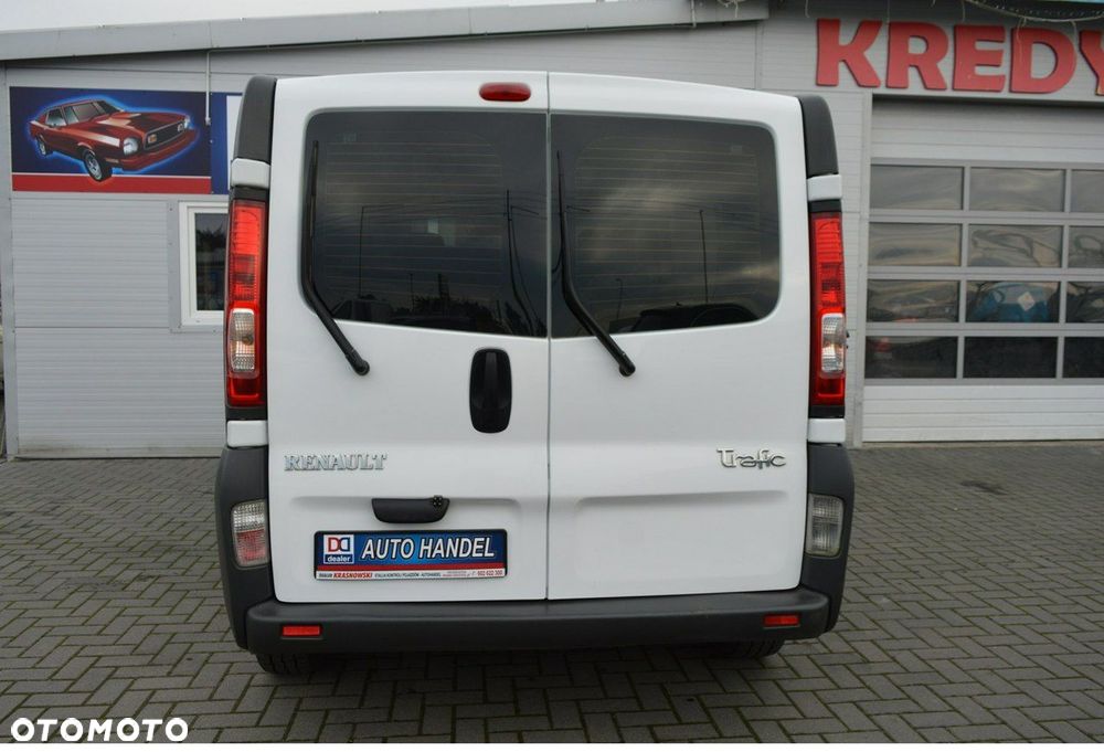 Renault Trafic - 11