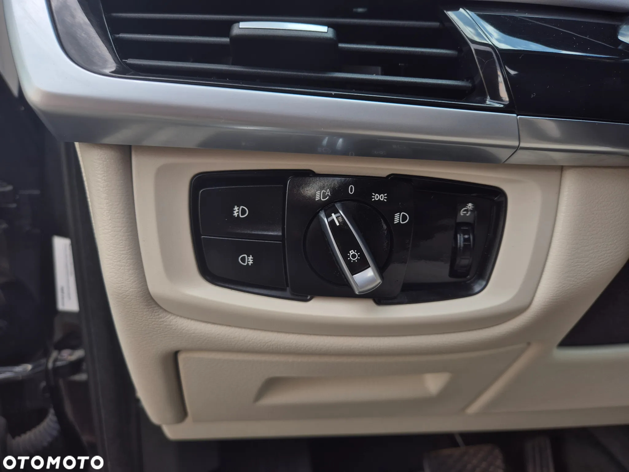 BMW X5 xDrive25d - 17