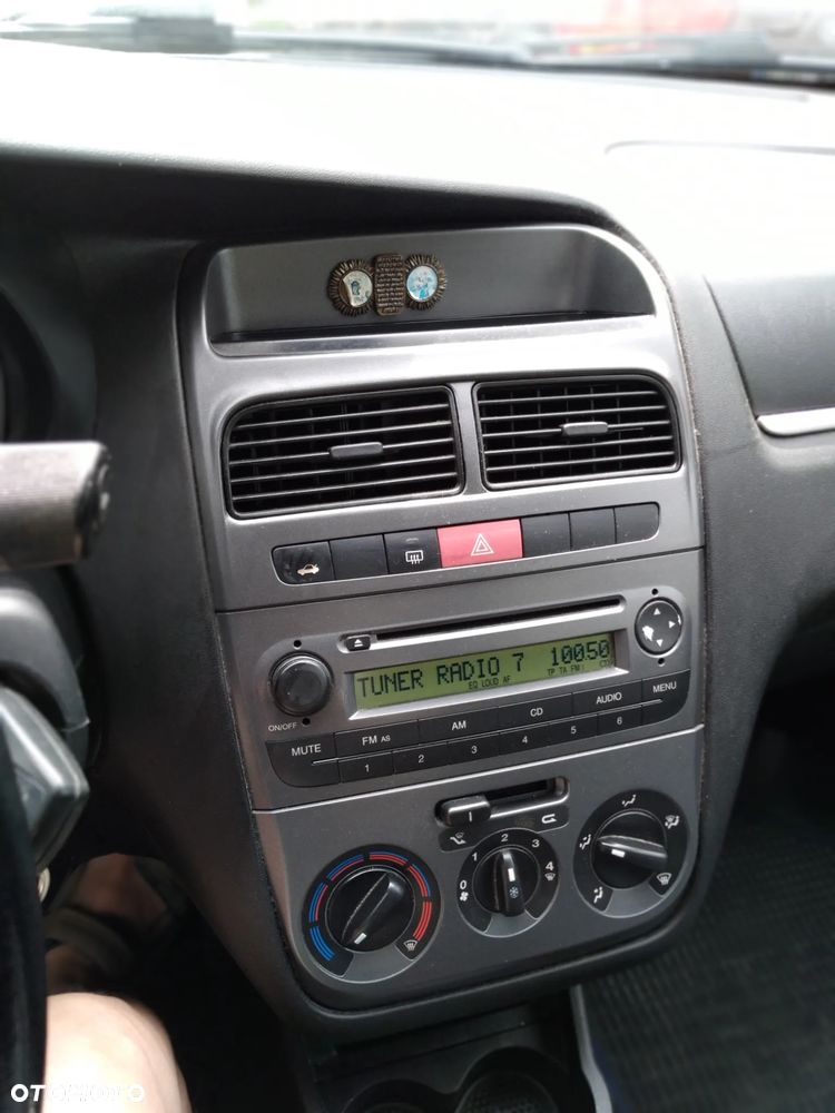 Fiat Linea 1.3 MJ 16V Dynamic - 6