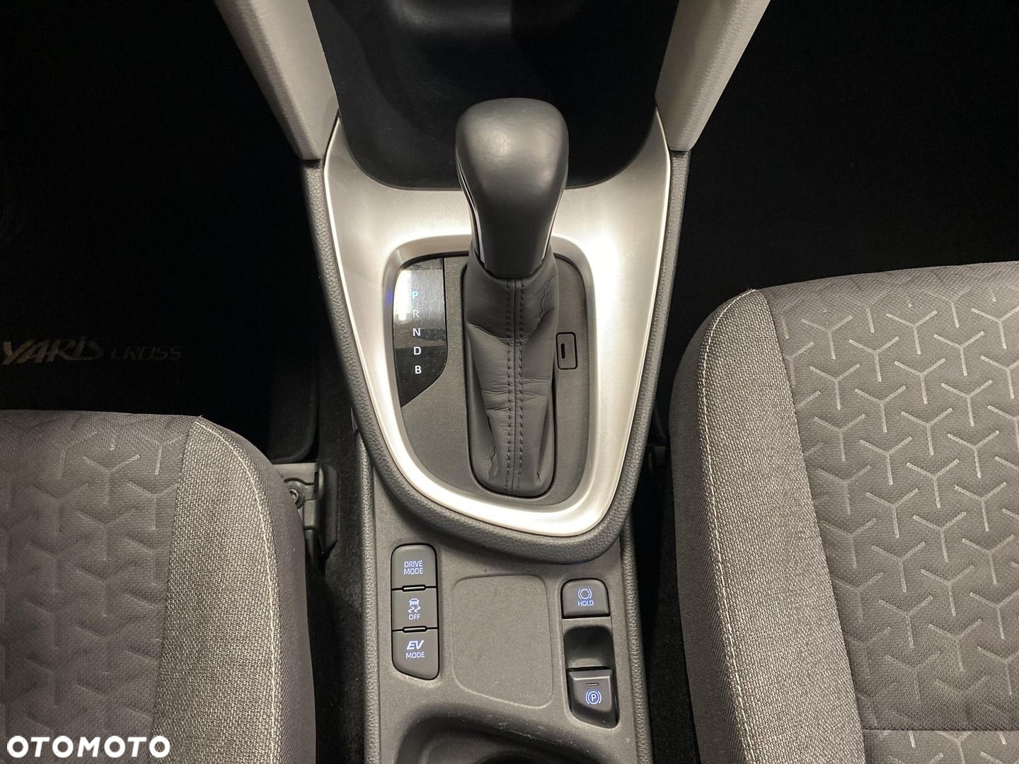 Toyota Yaris Cross - 19