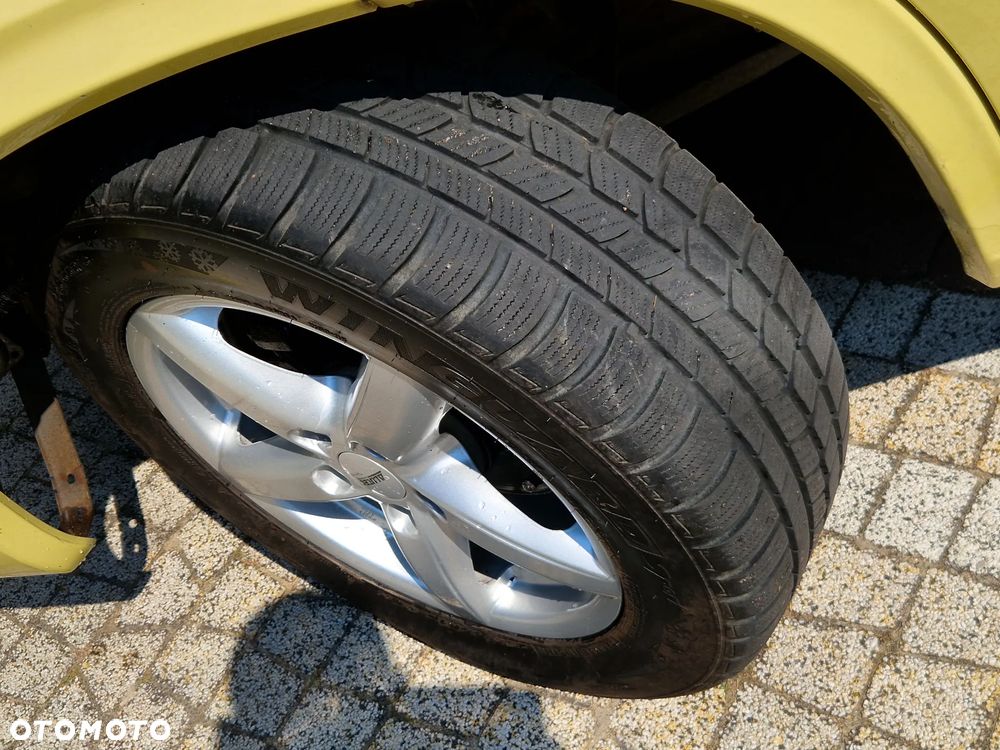 Volkswagen Caravelle - 9