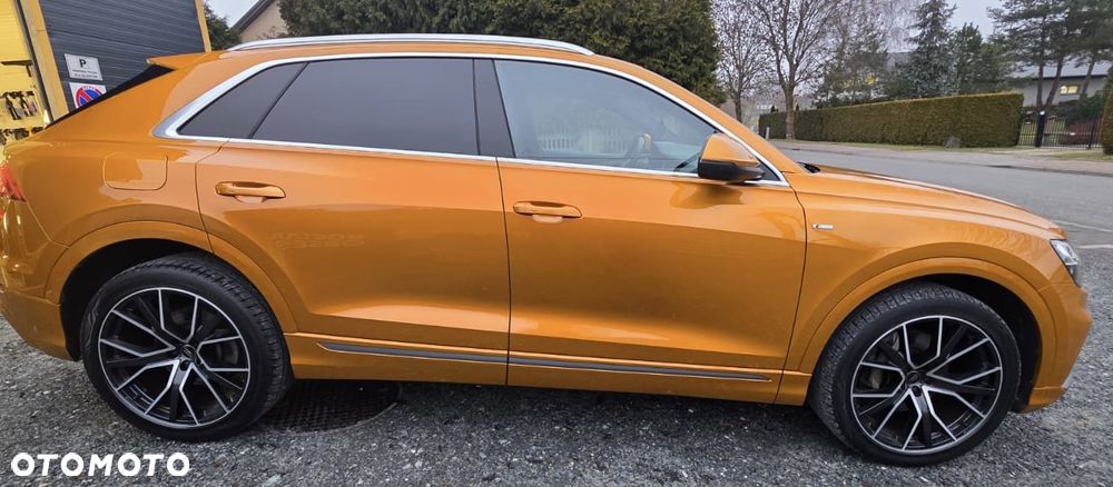 Audi Q8 - 9