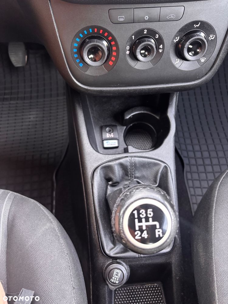 Fiat Punto 1.2 Easy Pakiet Easy Plus - 22