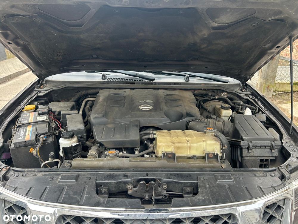Nissan Navara 3.0 D V6 - 28