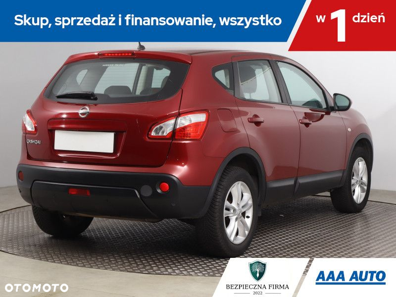 Nissan Qashqai - 6